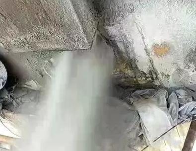 脫硫塔設(shè)備及管路泄漏怎么辦 脫硫塔設(shè)備及管路泄漏怎么辦